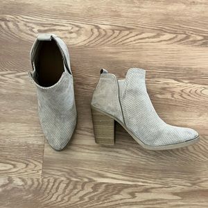 Target Taupe Heeled Boot Size 7.5